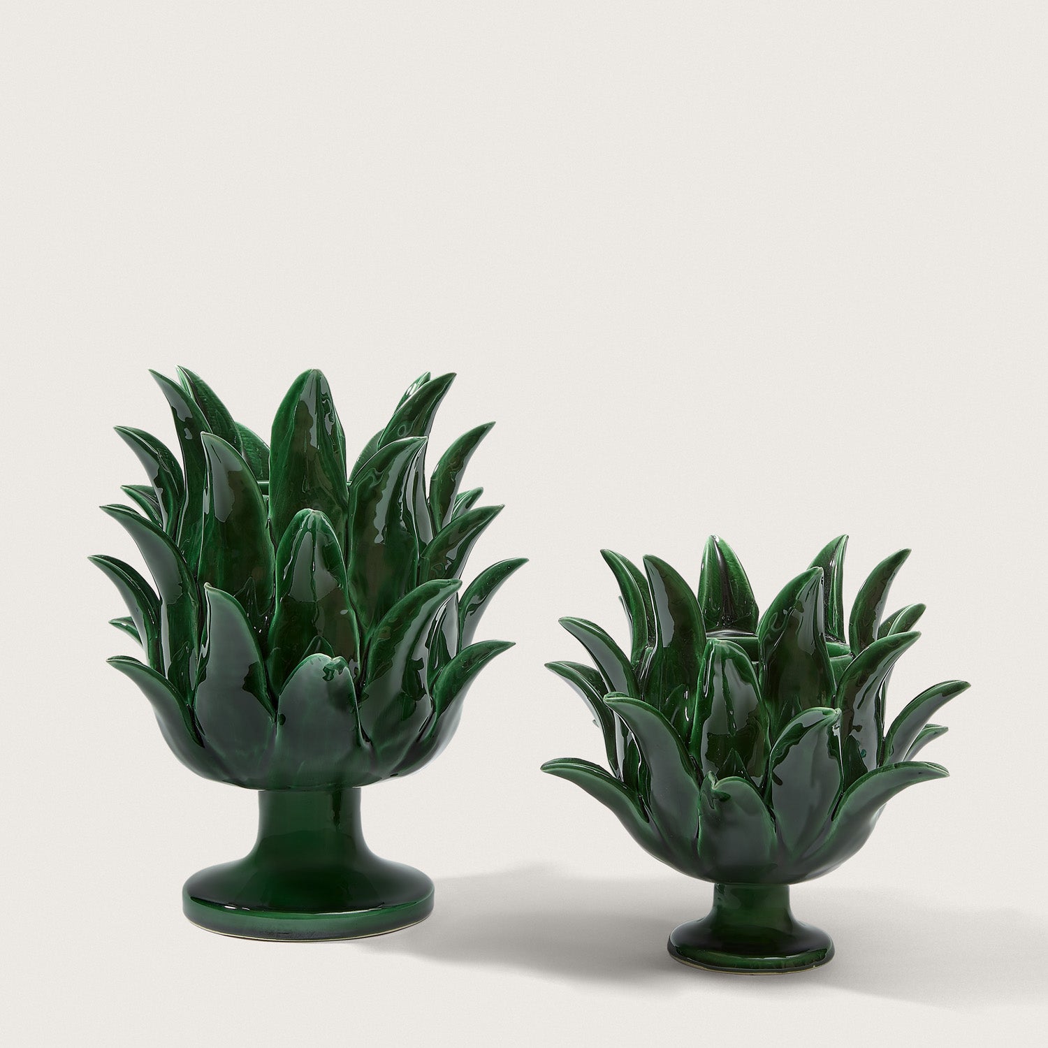 EMERALD GREEN