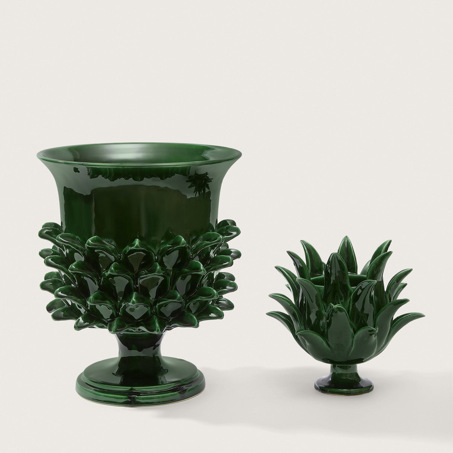 EMERALD GREEN